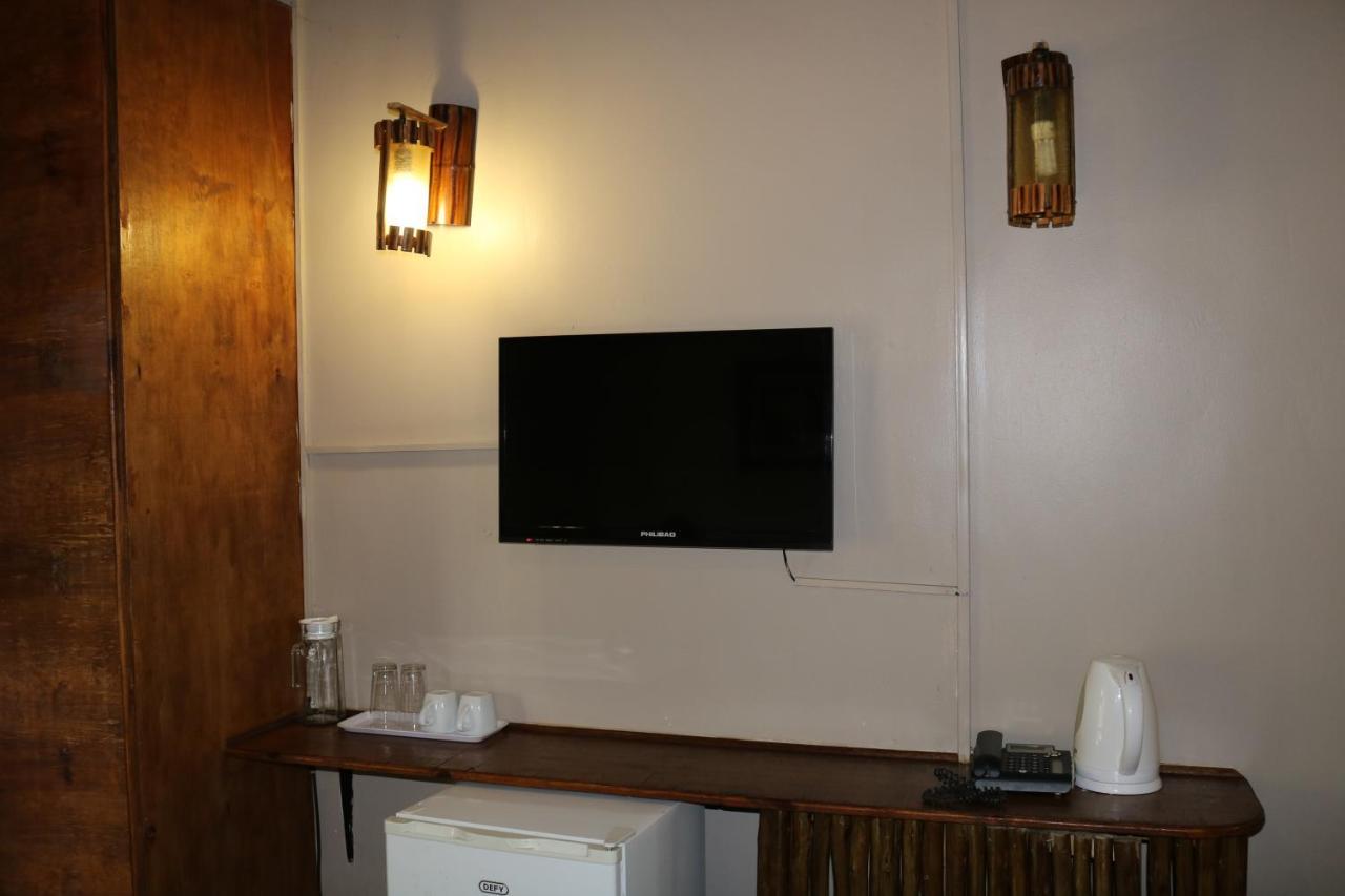 African Home Hotel Gaborone Buitenkant foto