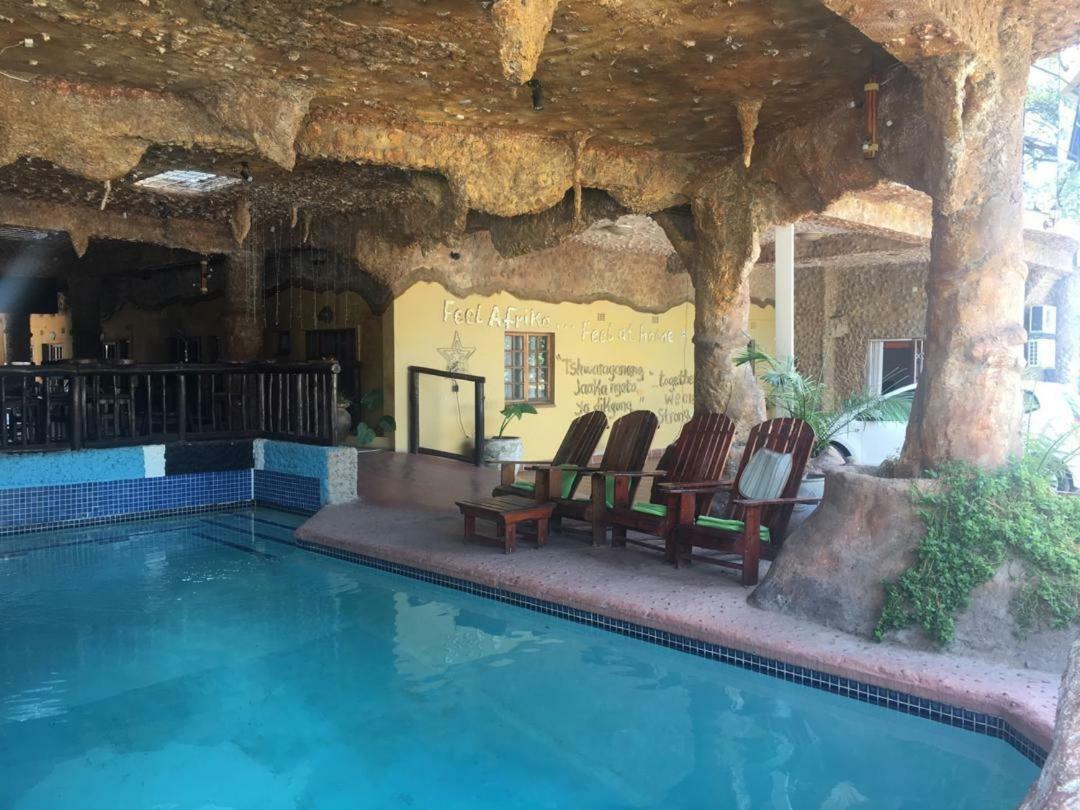 African Home Hotel Gaborone Buitenkant foto