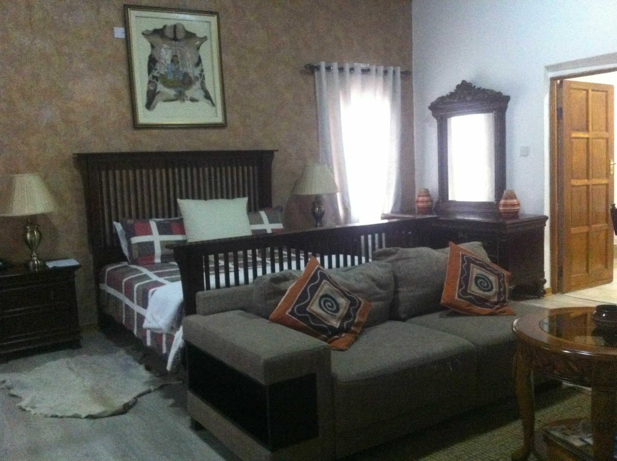 African Home Hotel Gaborone Buitenkant foto